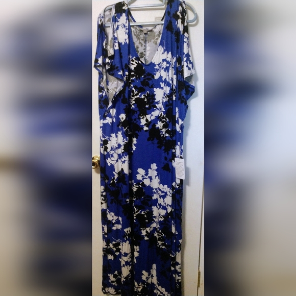 Cold shoulder Maxi dress by Jessica London size 30W. blue and white - Picture 2 of 5